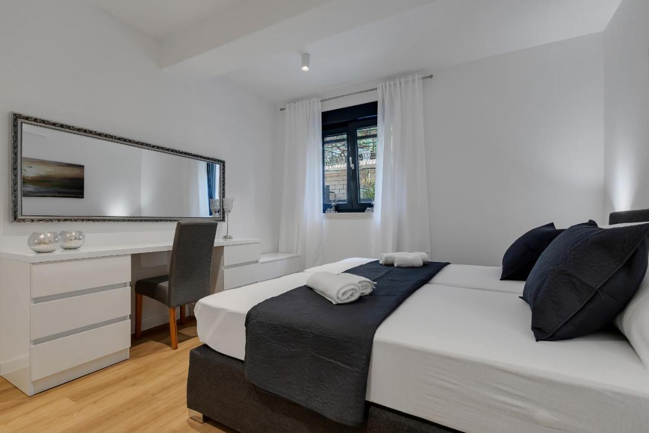Apartman Elite Макарска Екстериор снимка